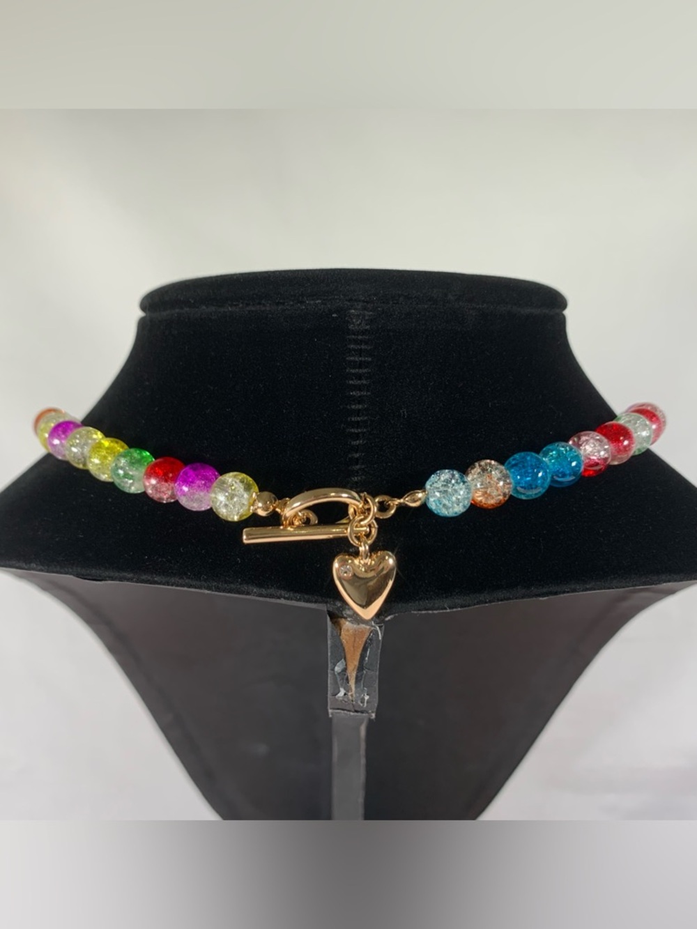 Carnival Rainbow Glass Crackle Bead Gold Tone Necklace 16.5” - Picture 4 of 11